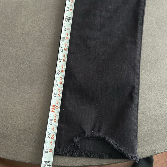 NWOT Black on black Levis 724 high rise straight crop - Picture 9 of 9